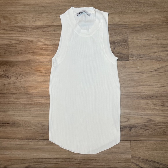 Zara Tops - Zara Tank Size Small
